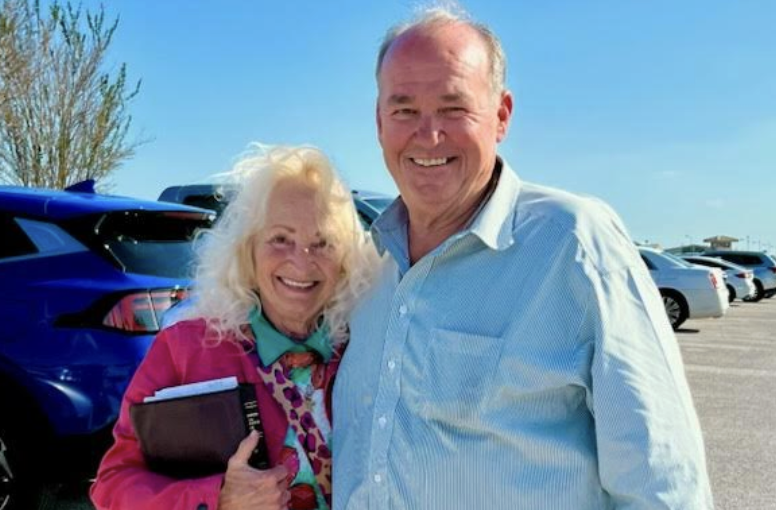 PLANE STATE PRISON SPENT 5 1/2 HOURS